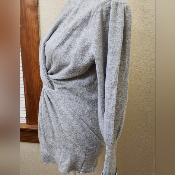 LIKE NEW! MISS ME! from Buckle Twisted Knit Sweater! Solid Grey Size XS - Picture 7 of 13